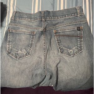 DKNY JEANS
